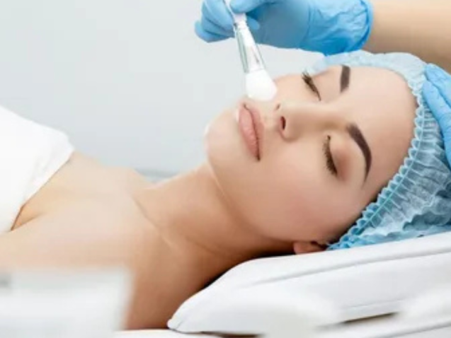 Home 10 Chemical Peels